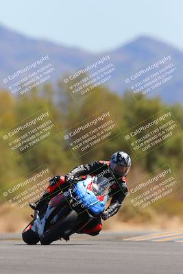 media/Mar-24-2025-Moto Forza (Mon) [[57ce5c5cff]]/2-Intermediate Group/Session 3 Turn 7/